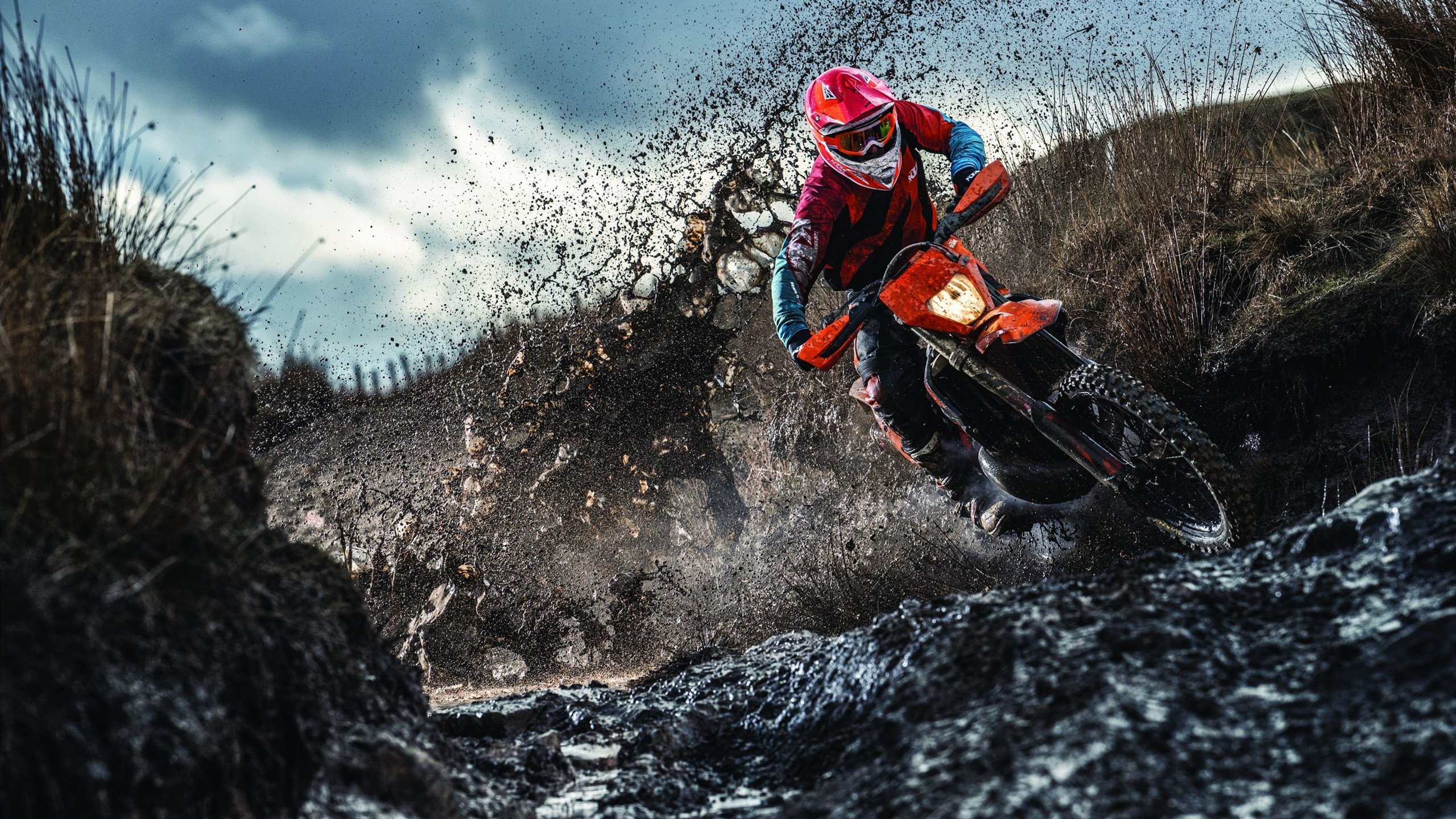 Faker巅峰操作瞬间回顾，faker巅峰时刻有多强