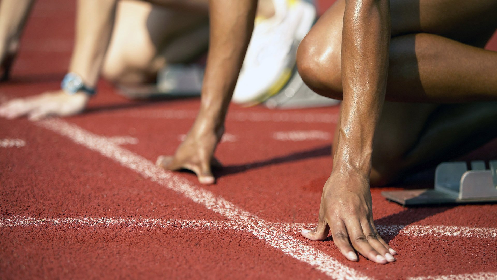 Faker巅峰时刻操作震撼全场，faker巅峰期为什么这么长